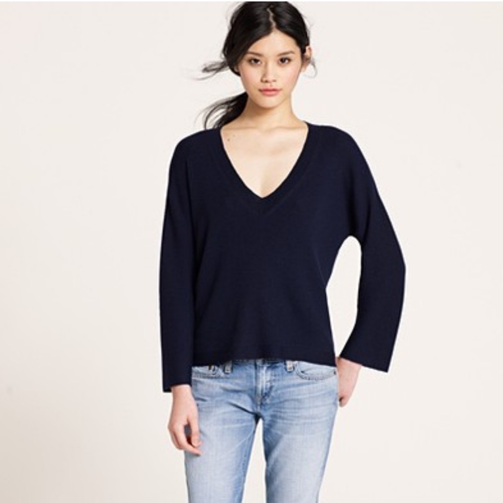 J Crew Lightweight Navy Spring Sweater XXS